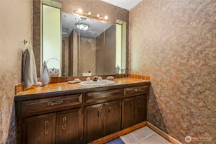 1111 S 274th Pl, Des Moines, WA 98198 - Photo 9