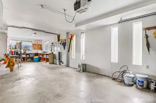 1111 S 274th Pl, Des Moines, WA 98198 - Photo 27