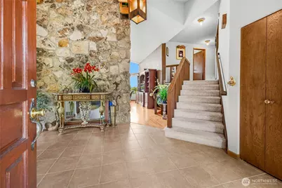 1111 S 274th Place, Des Moines, WA 98198 - Photo 5