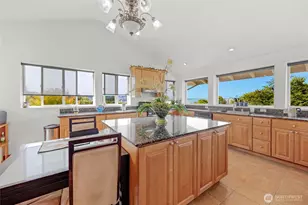 1111 S 274th Pl, Des Moines, WA 98198 - Photo 13