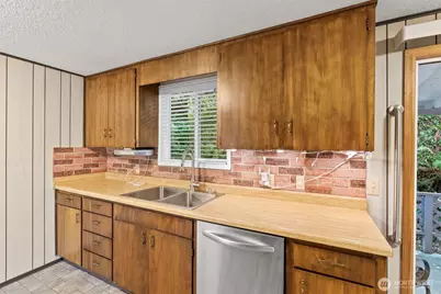 1923 26th Ave NW, Olympia, WA 98502 - Photo 7