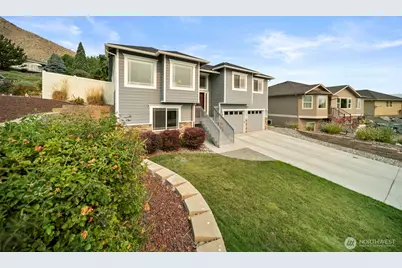 2012 Linville Drive, Wenatchee, WA 98801 - Photo 3