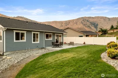 2012 Linville Drive, Wenatchee, WA 98801 - Photo 29