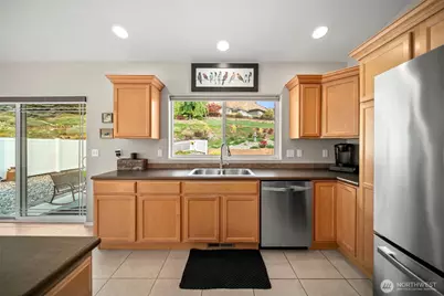 2012 Linville Drive, Wenatchee, WA 98801 - Photo 9