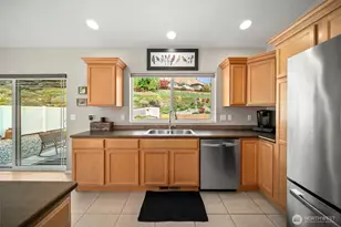 2012 Linville Dr, Wenatchee, WA 98801 - Photo 9