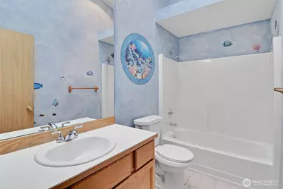 25208 38th Avenue E, Spanaway, WA 98387 - Photo 23