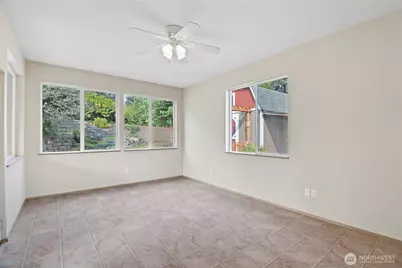 25208 38th Avenue E, Spanaway, WA 98387 - Photo 11