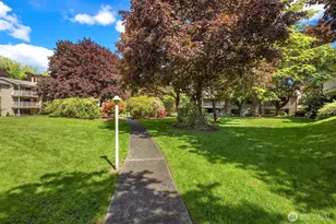 6333 Sand Point Way NE, Seattle, WA 98115 - Photo 17