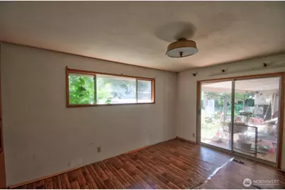 102 E Adams Avenue, Morton, WA 98356 - Photo 15