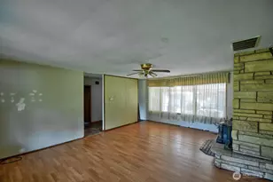 102 E Adams Ave, Morton, WA 98356 - Photo 5