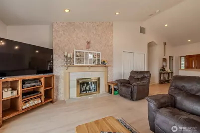 326 23rd Street NE, East Wenatchee, WA 98802 - Photo 13