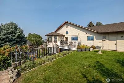 326 23rd Street NE, East Wenatchee, WA 98802 - Photo 7