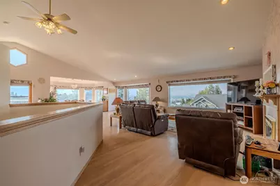 326 23rd Street NE, East Wenatchee, WA 98802 - Photo 11