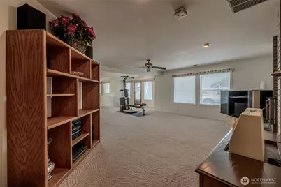 326 23rd Street NE, East Wenatchee, WA 98802 - Photo 29