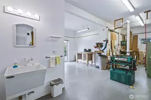 8661 Southridge Pl, Anacortes, WA 98221 - Photo 33