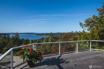 8661 Southridge Place, Anacortes, WA 98221 - Photo 35