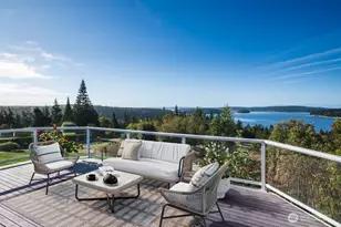 8661 Southridge Pl, Anacortes, WA 98221 - Photo 15