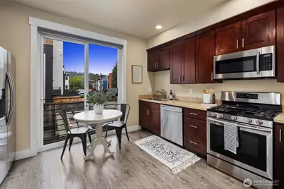 8517 7th Avenue S, Seattle, WA 98108 - Photo 9