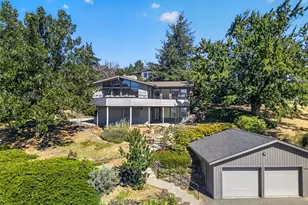 1001 Westmorland Dr, Wenatchee, WA 98801 - Photo 1