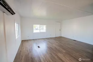 900 N Grape, Moses Lake, WA 98837 - Photo 9