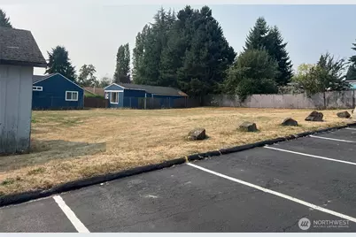 3237 Perry Avenue NE, Bremerton, WA 98310 - Photo 3