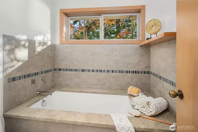 10245 Marine View Drive SW, Seattle, WA 98146 - Photo 23