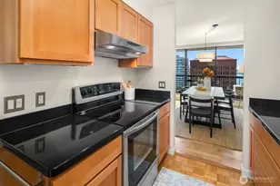 2100 3rd Ave, Seattle, WA 98121 - Photo 15