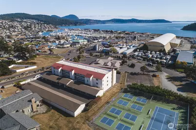 1800 Skyline Way #205, Anacortes, WA 98221 - Photo 1