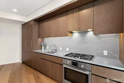 121 Stewart Street #1502, Seattle, WA 98101 - Photo 5