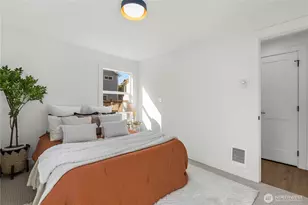 9733 Evanston Ave N, Seattle, WA 98103 - Photo 13