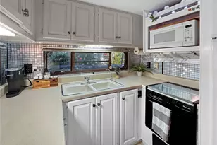 175 6 Chanterelle Dr, Deming, WA 98266 - Photo 9