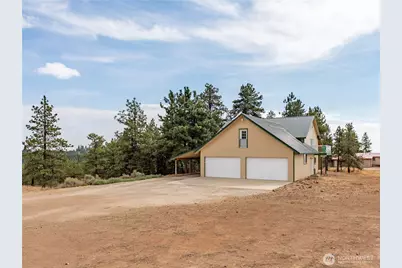 117 Hummingbird Road, East Wenatchee, WA 98802 - Photo 1