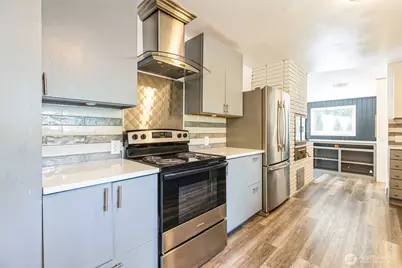 12828 78th Avenue S, Seattle, WA 98178 - Photo 15