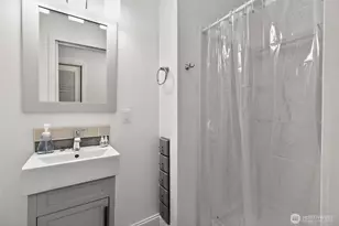 12828 78th Ave S, Seattle, WA 98178 - Photo 19