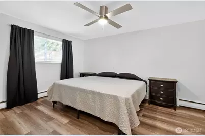 12828 78th Avenue S, Seattle, WA 98178 - Photo 23