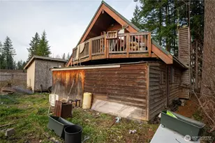 8467 Ivy Ct, Maple Falls, WA 98266 - Photo 13