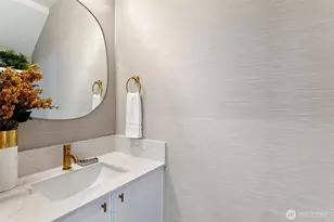 8007 25th Ave NW, Seattle, WA 98117 - Photo 13