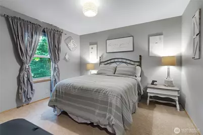 16716 2nd Street E, Lake Tapps, WA 98391 - Photo 19