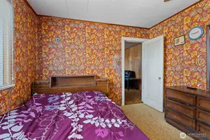 1206 W 4th St, South Bend, WA 98586 - Photo 13