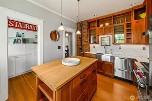 1714 E Highland Dr, Seattle, WA 98112 - Photo 13