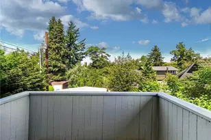 1714 E Highland Dr, Seattle, WA 98112 - Photo 19