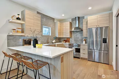 8009 27th Avenue NW, Seattle, WA 98117 - Photo 13