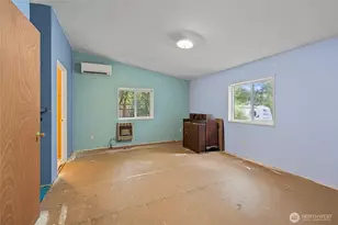 159 E Crescent Harbor Rd, Oak Harbor, WA 98277 - Photo 21