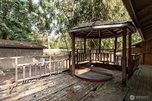 311 Willapa Pl, La Conner, WA 98257 - Photo 25