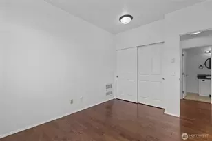 535 241st Ln SE, Sammamish, WA 98074 - Photo 27