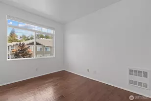 535 241st Ln SE, Sammamish, WA 98074 - Photo 25