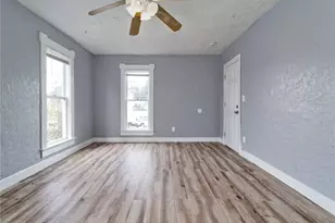 323 1st Ave S, Kent, WA 98032 - Photo 11