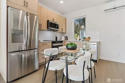 3442 B NW 65th Street, Seattle, WA 98117 - Photo 3