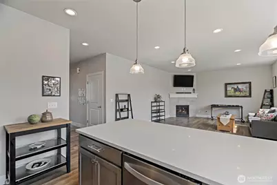 112 Madrona Lane SW, Orting, WA 98360 - Photo 9