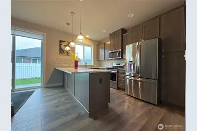 112 Madrona Lane SW, Orting, WA 98360 - Photo 11